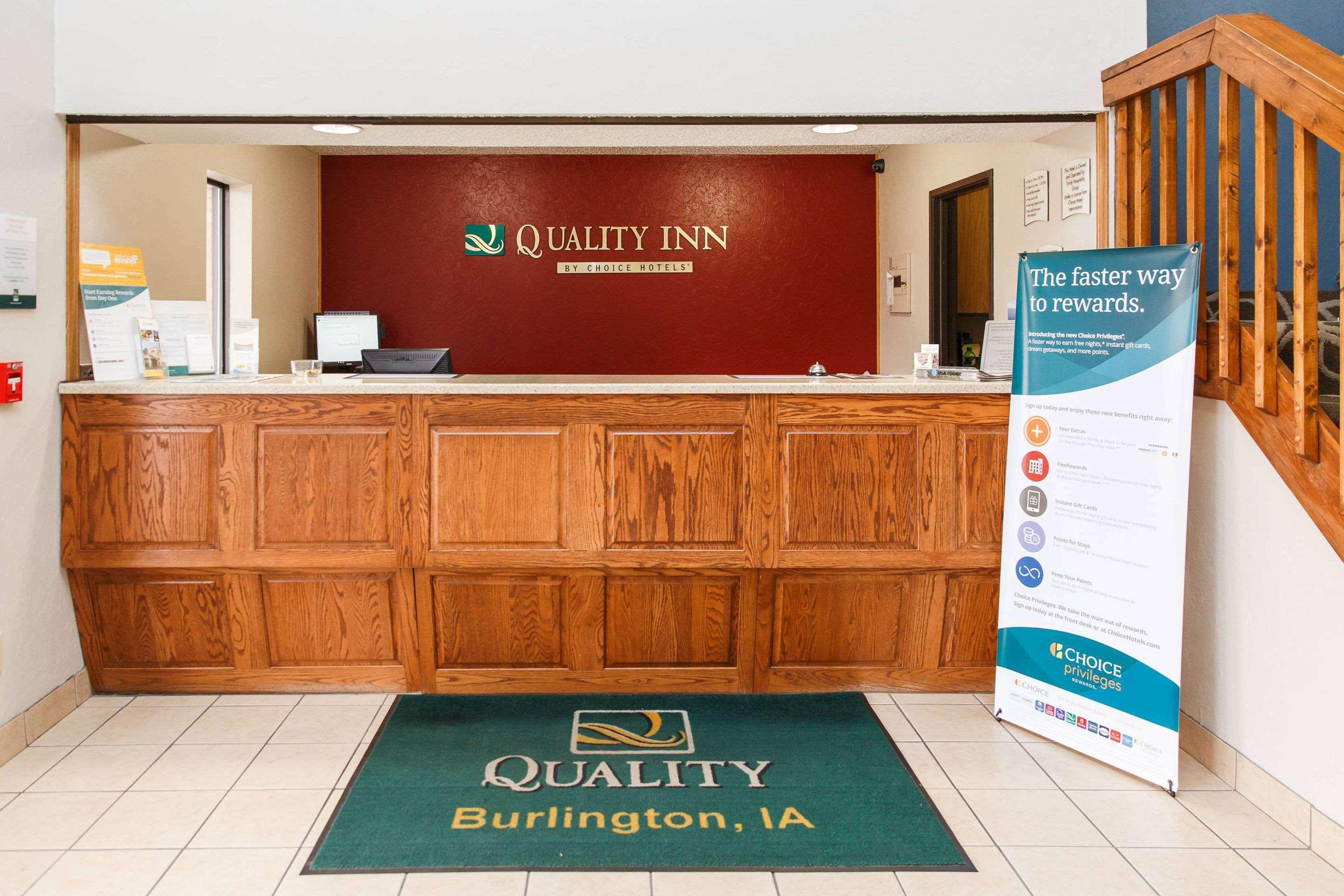 Quality Inn Burlington Near Hwy 34 Exteriér fotografie