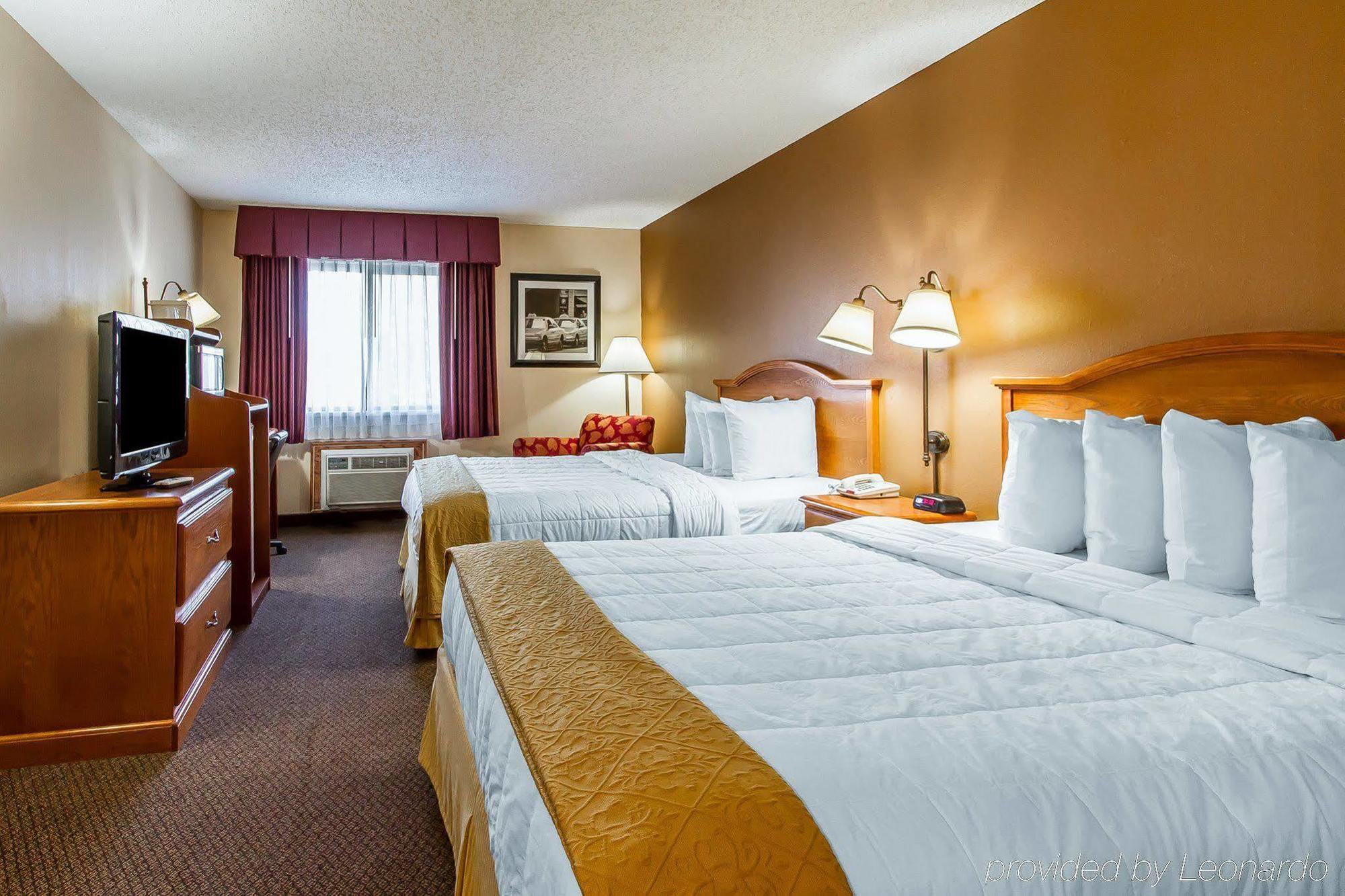 Quality Inn Burlington Near Hwy 34 Exteriér fotografie